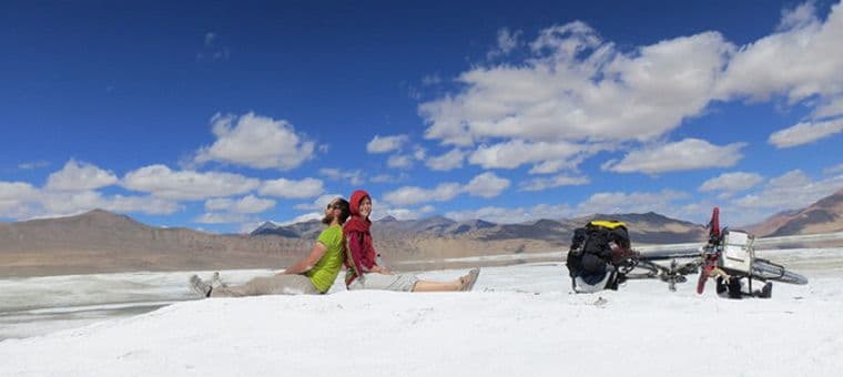 inde-en-velo-lextraordinaire-aventure-de-nathalie-et-jeremie.htm