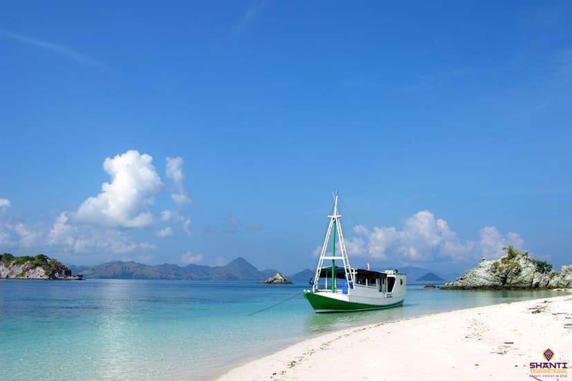 romance-honeymoon-in-indonesia.htm